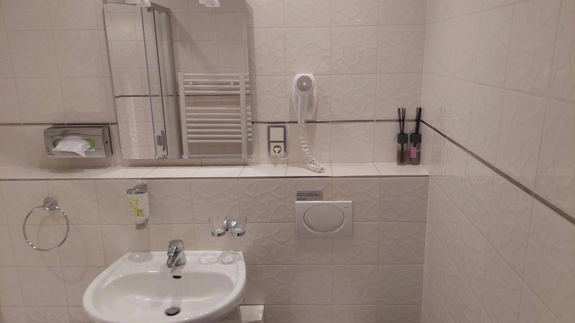 Villa, 17, Dz Apartment *