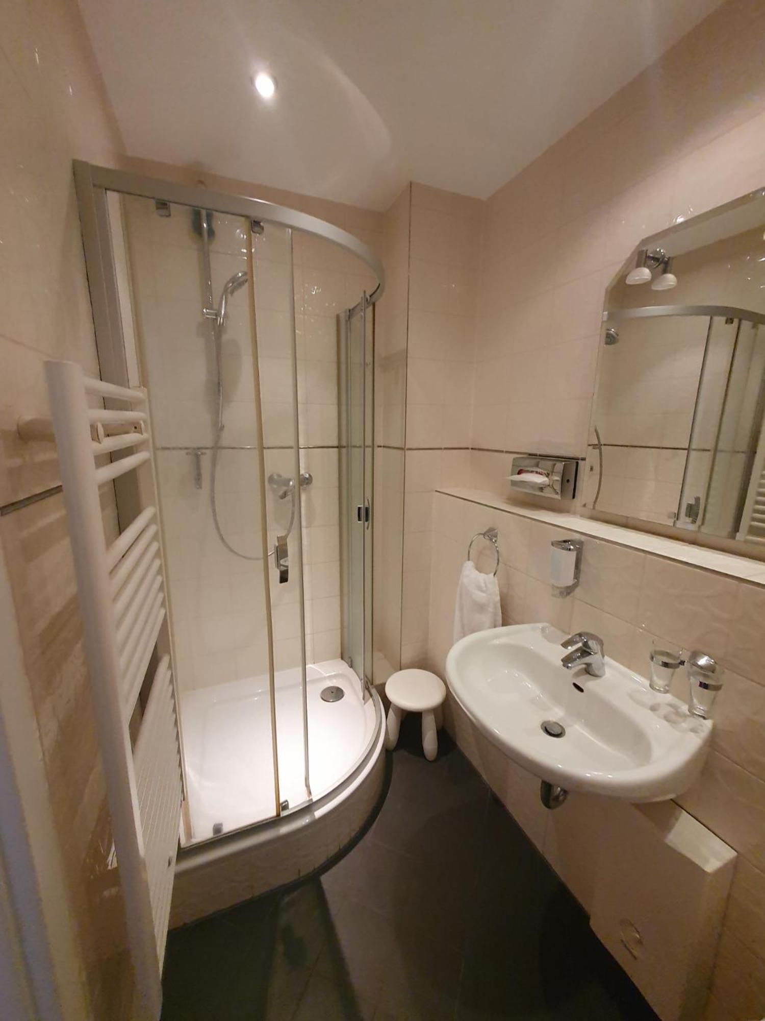 Apartment Villa, 17, Dz Leverkusen
